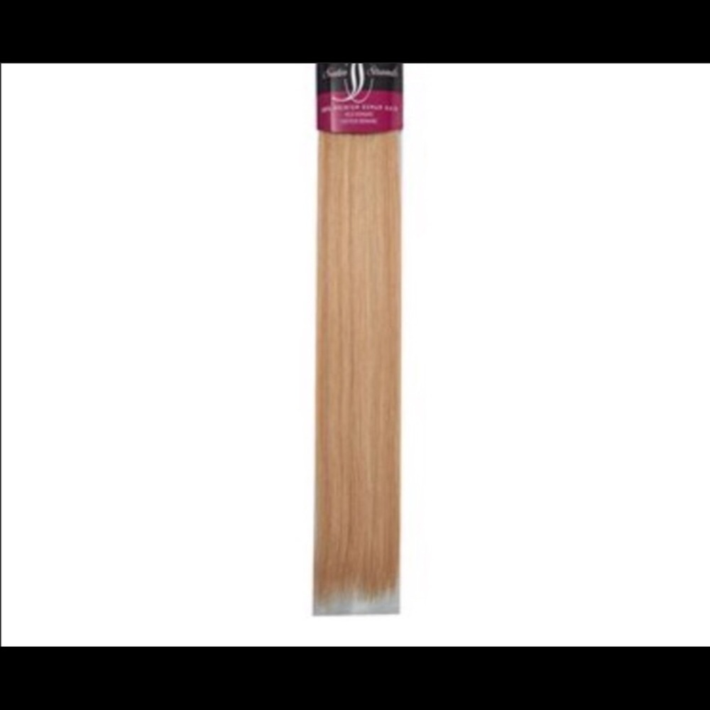 Satin Strands 22” extensions in St. Tropez
